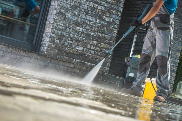 Best Sidewalk and Walkway Cleaning  in Aliso Viejo, CA